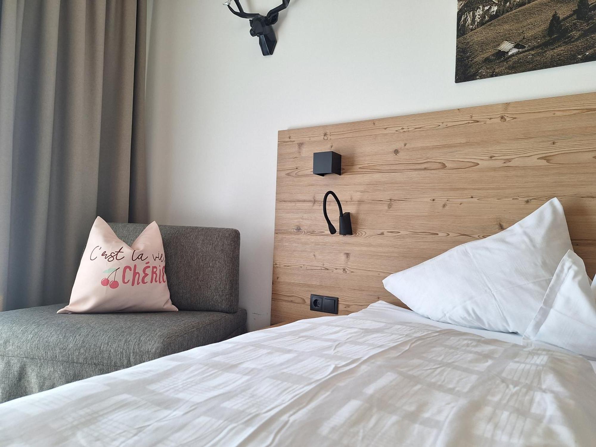 Sweet Cherry - Boutique & Guesthouse Tyrol Innsbruck Ngoại thất bức ảnh
