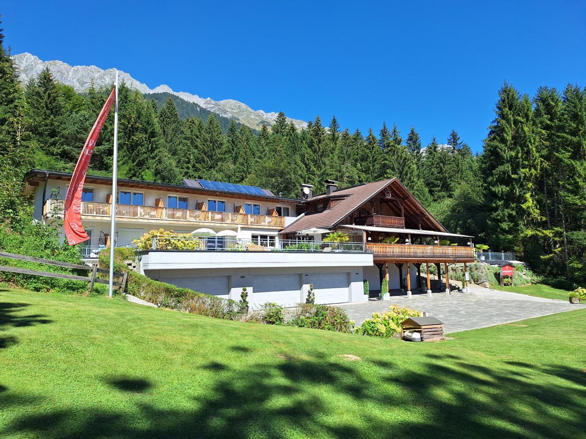 Sweet Cherry - Boutique & Guesthouse Tyrol Innsbruck Ngoại thất bức ảnh